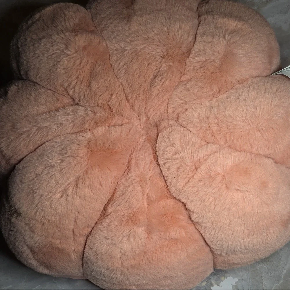 Martha Stewart Pink Plush Pumpkin Jack-O-Lantern Faux Fur Halloween Pillow 14